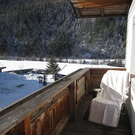 Apartments Schneiterhof - Der Frei-Raum Neustift im Stubaital Zimmer foto