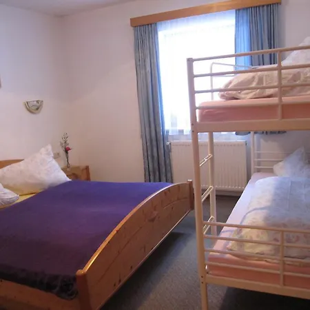 Apartments Schneiterhof - Der Frei-Raum Neustift im Stubaital Zimmer foto