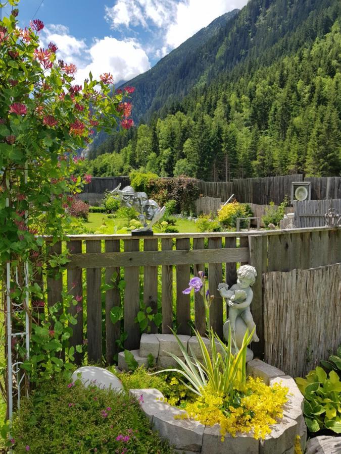 Apartment Schneiterhof - Der Frei-raum Neustift im Stubaital